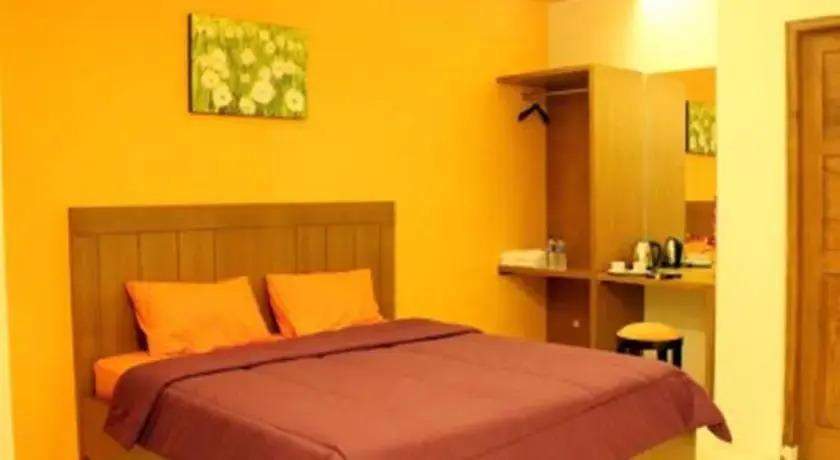 Депок: Nirvana Guest House at Wahid Hasyim