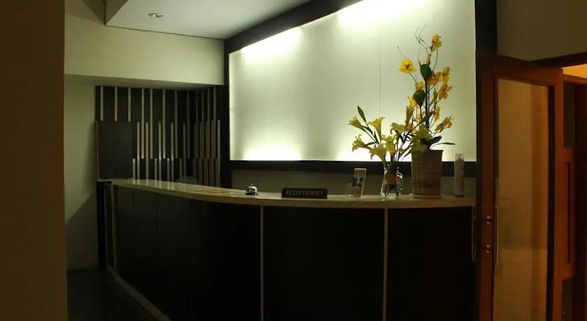 Депок: Nirvana Guest House at Wahid Hasyim