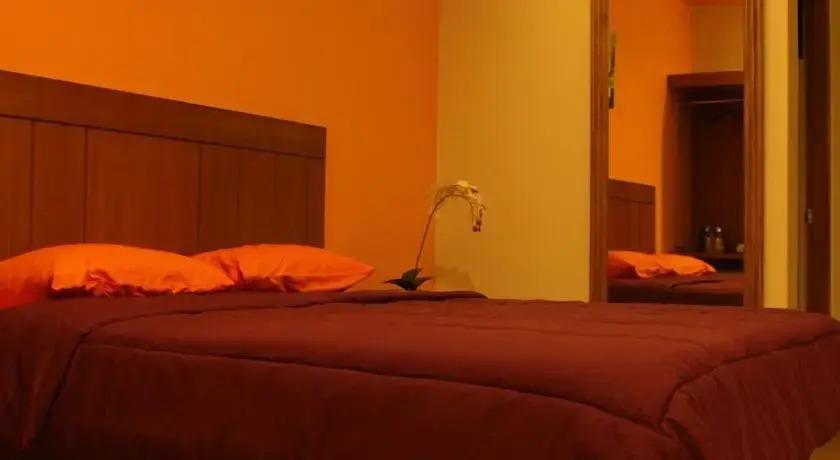 Депок: Nirvana Guest House at Wahid Hasyim
