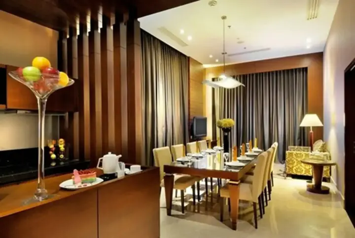 Бандунг: The Luxton Bandung