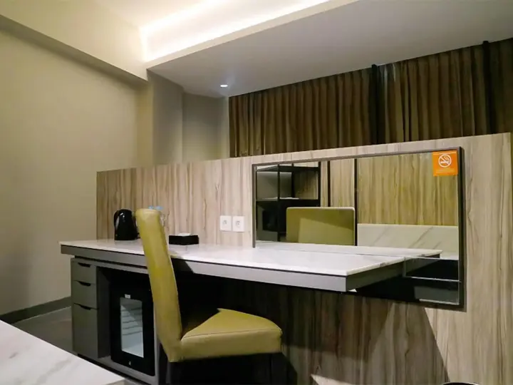 Бандунг: The Luxton Bandung