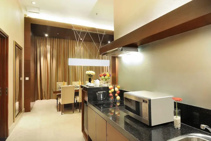 Бандунг: The Luxton Bandung