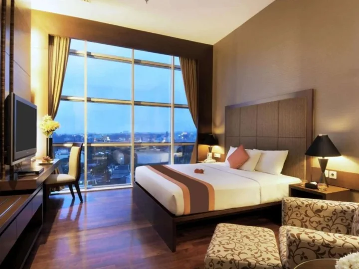 Бандунг: The Luxton Bandung