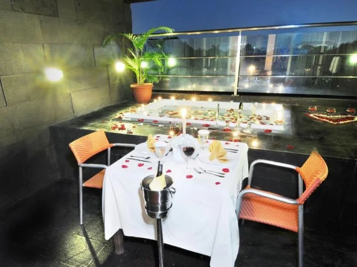 Бандунг: The Luxton Bandung