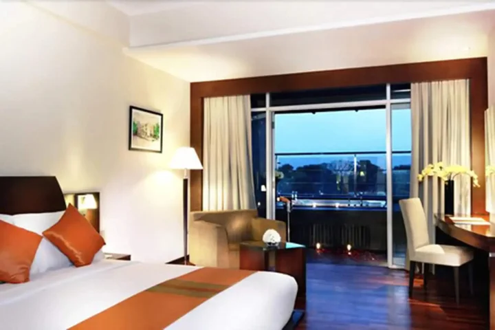 Бандунг: The Luxton Bandung