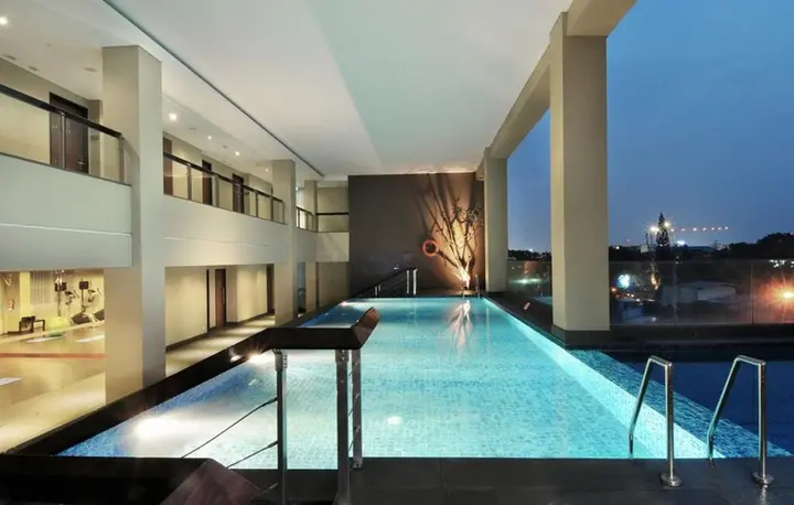 Бандунг: The Luxton Bandung