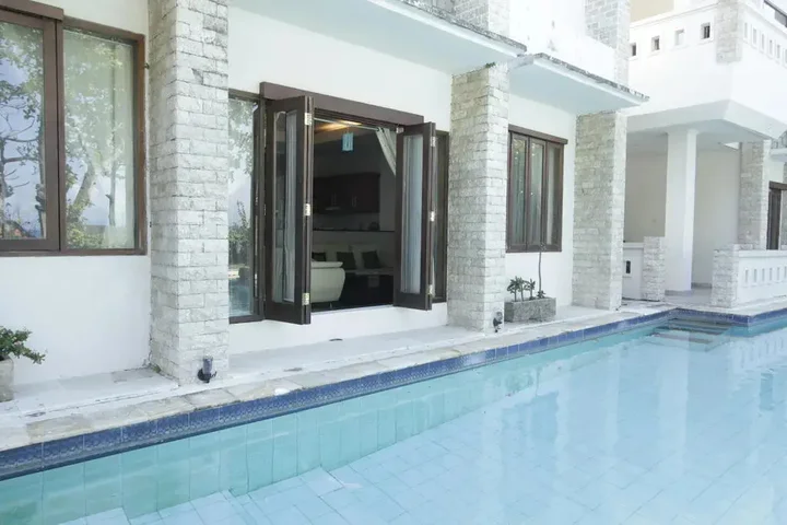 Санур Кайя: Alit Beach Resort and Villas