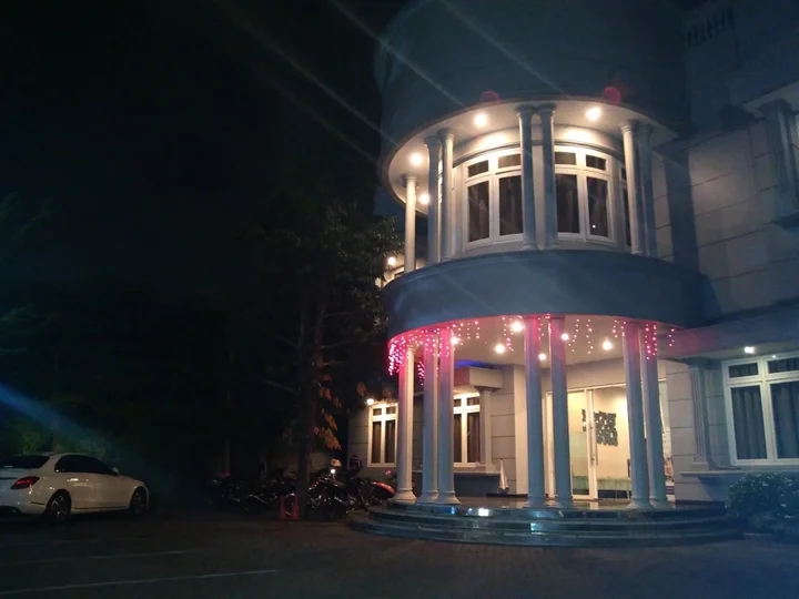 Семаранг: Sisingamangaraja Guest House Semarang