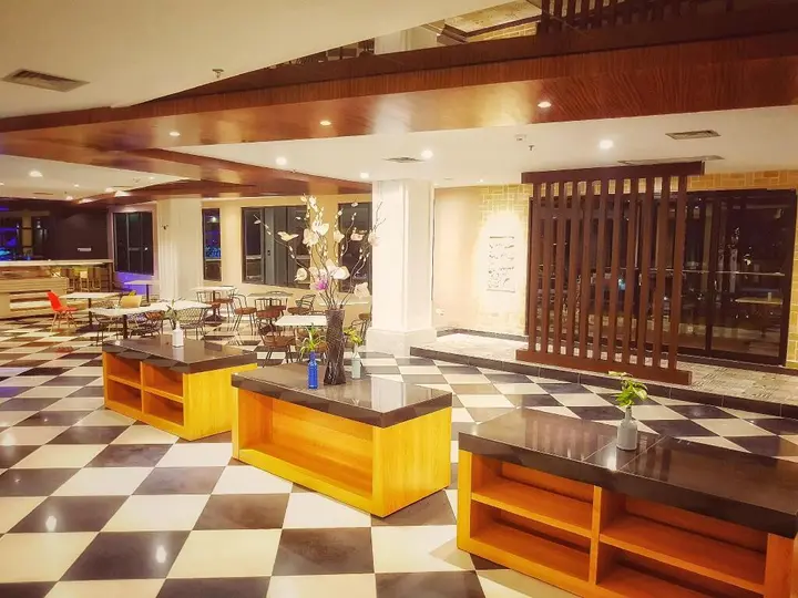 Батам: King's Hotel Nagoya Batam