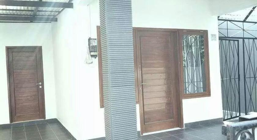 Homestay Ndalem Suratin — фото 1