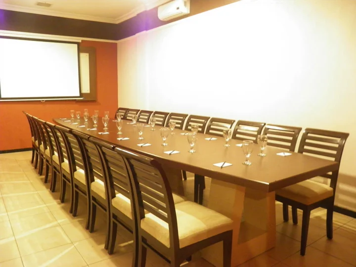 Унгаран: C3 Hotel Ungaran