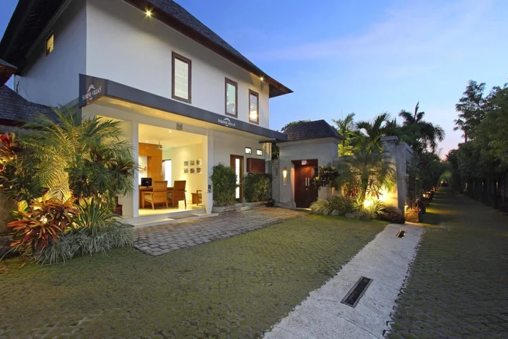 Кута: Serene Villas
