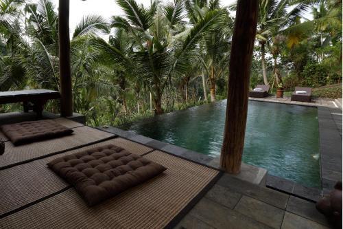 Убуд: The Desa Ubud