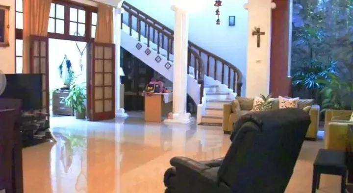 Манадо: Libra Homestay