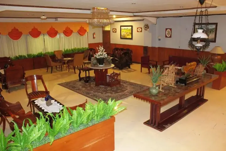 Бандунг: Benua Hotel