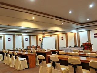 Банджармасин: Biuti Hotel