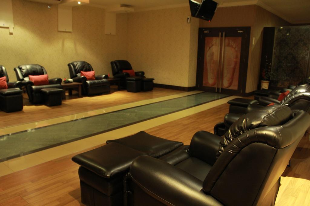 Пеканбару: Furaya Hotel