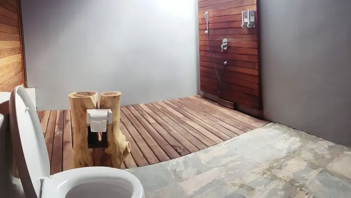 Лембонган-Айленд: The Akah Cottage