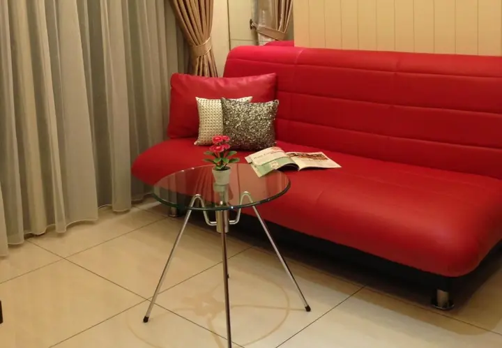 Джакарта: Ravarine Suite Apartment