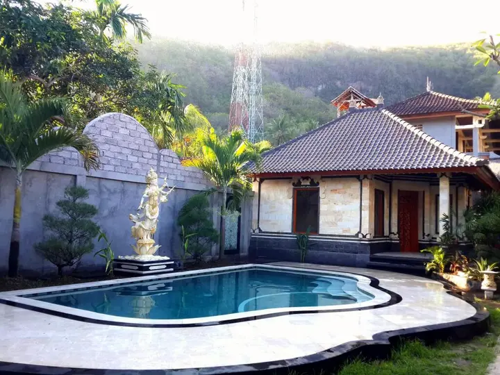 Канди Даса: Geringsing Bungalow