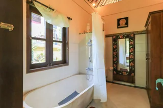 Сукавати: Ubud Chez Nyoman