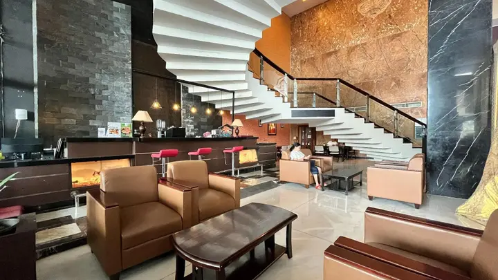 Медан: Grand Antares Hotel