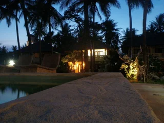 Гили Аир: Satu Tiga Cottage