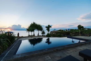 Лембонган-Айленд: Dodol Lembongan Cliff Sunset