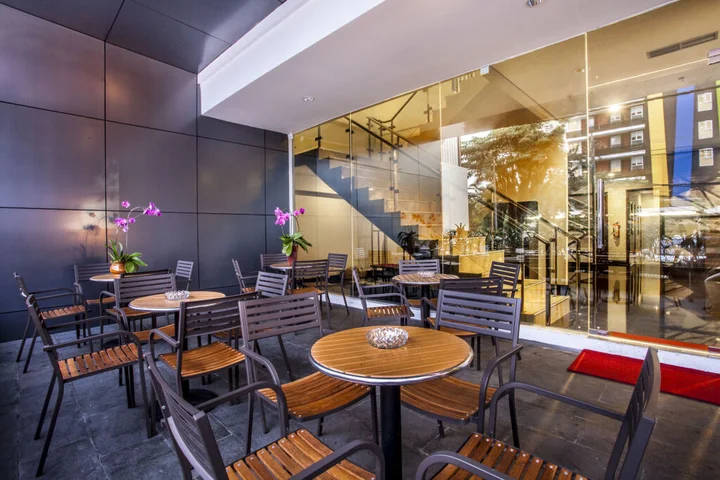 Сурабая: Hotel 88 Embong Malang by WH