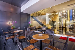 Сурабая: Hotel 88 Embong Malang by WH