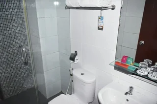 Сурабая: Hotel 88 Embong Malang by WH