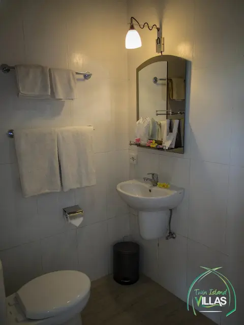 Лембонган-Айленд: Twin Island Villas & Dive Resort