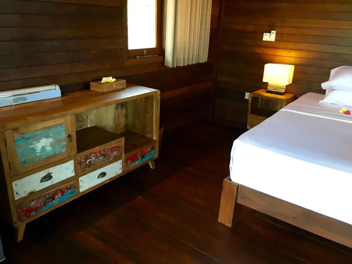 Лембонган-Айленд: Twin Island Villas & Dive Resort