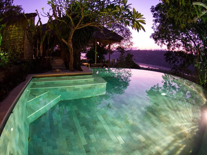 Лембонган-Айленд: Twin Island Villas & Dive Resort