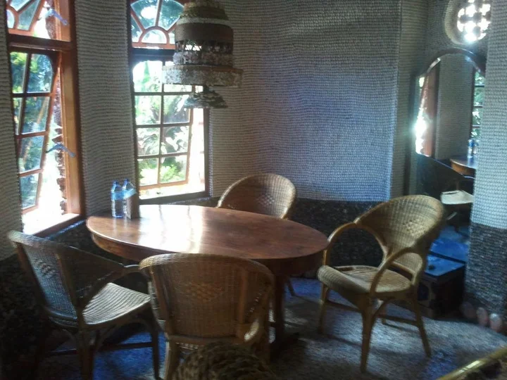 Каликбукбук: Rattan Resto (Amadeus)