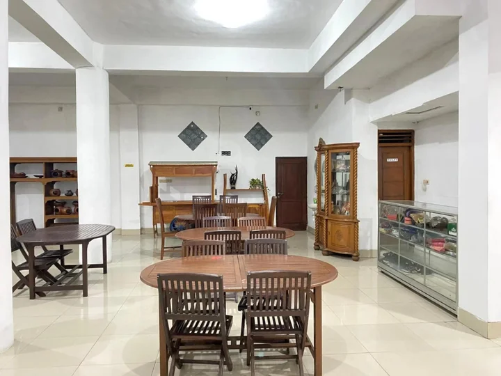 Батуретно: OYO 586 Hotel Wijaya