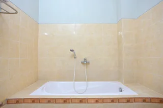 Батуретно: OYO 586 Hotel Wijaya