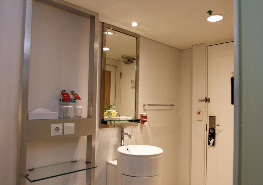 Джакарта: 1O1 URBAN Jakarta Kelapa Gading