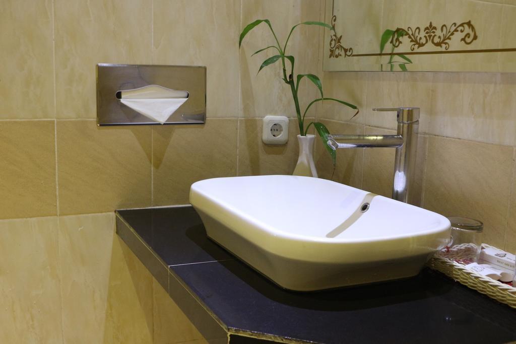 Маланг: Zam Zam Hotel