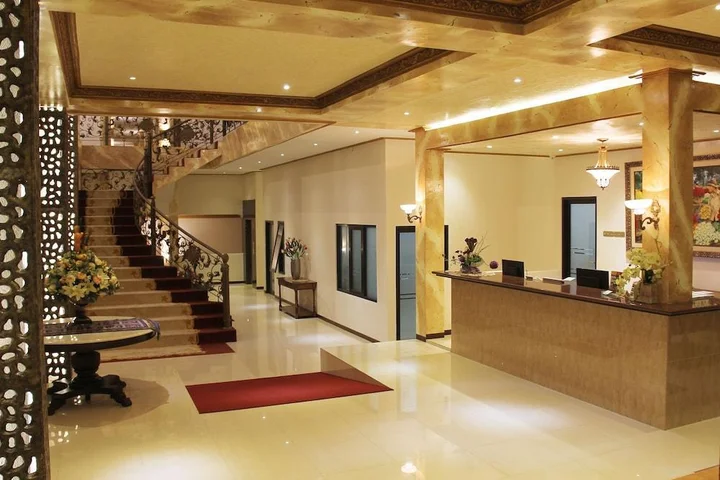 Маланг: Zam Zam Hotel