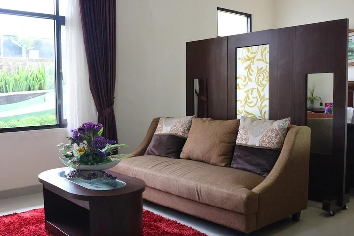 Маланг: Zam Zam Hotel