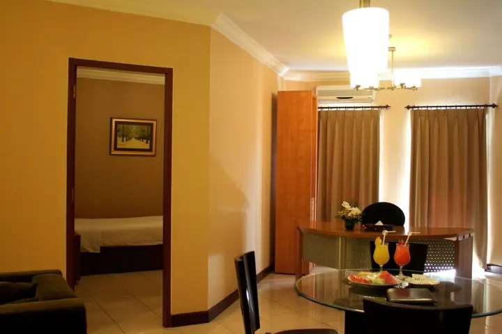 Бандунг: The Majesty Business and Family Hotel