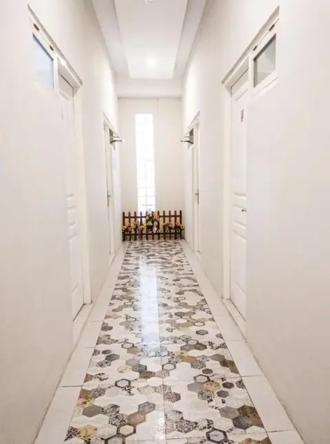 Маланг: De Cengger Guest House