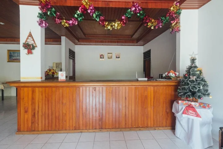Амбон: OYO 1688 Collin Beach Hotel