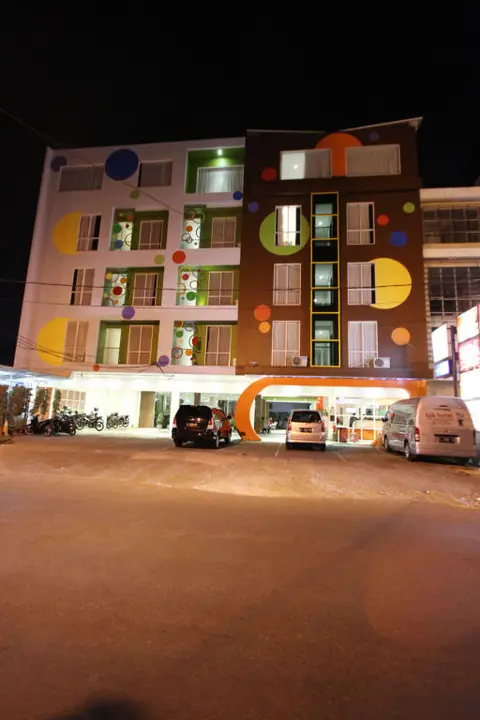 Сурабая: Tab Hotel