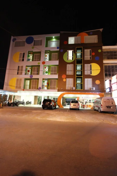 Сурабая: Tab Hotel