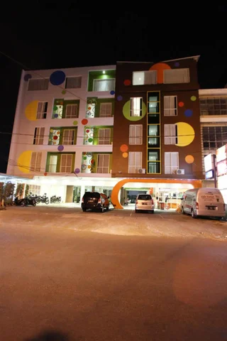 Сурабая: Tab Hotel