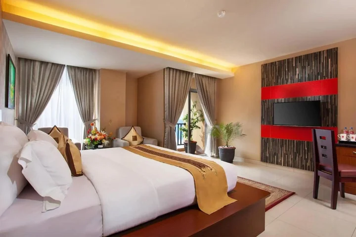Манадо: Lion Hotel & Plaza