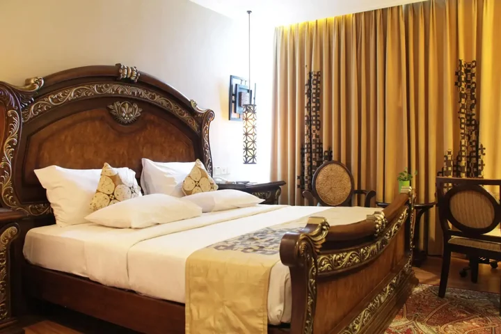 Суракарта: The Royal Surakarta Heritage - Handwritten Collection