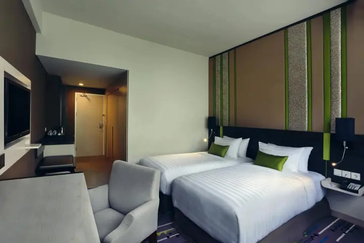 Южный Тангеранг: Mercure Serpong Alam Sutera